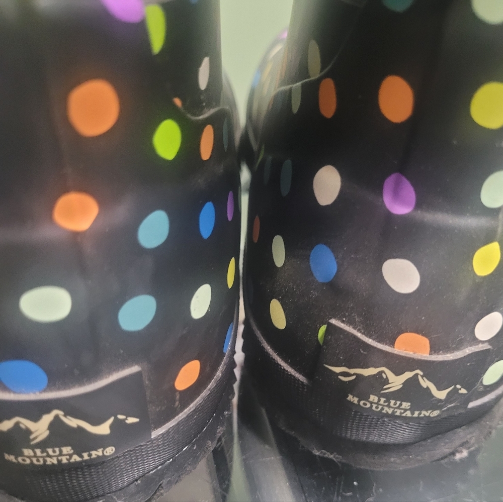 BLUE MOUNTAIN Colorful Polka Dot Adult Boots - Picture 3 of 5
